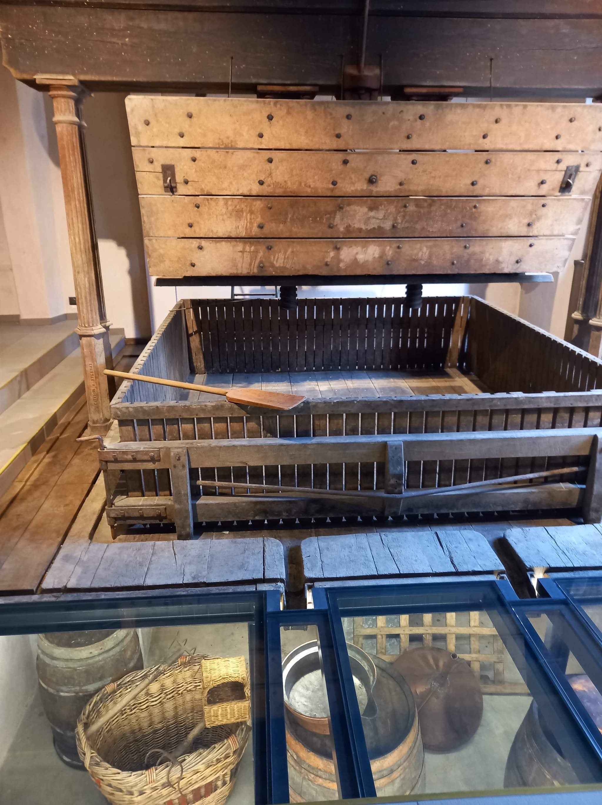 The Le Brun heirloom family press located in Champagne
