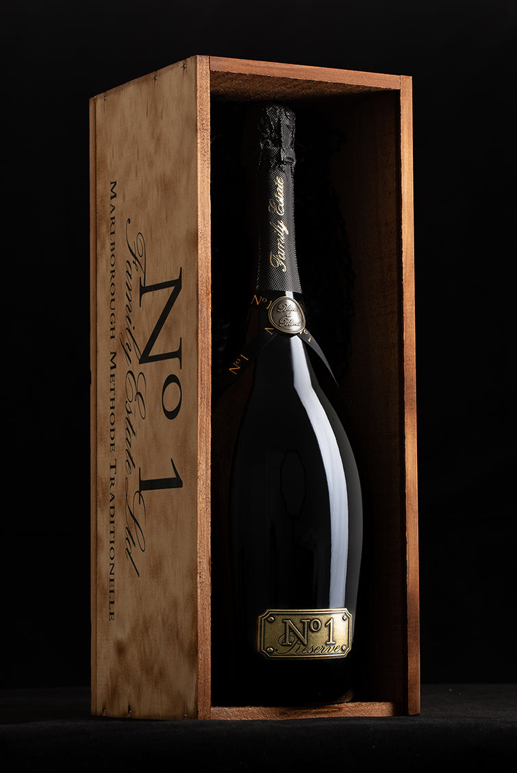 No.1 Family Estate No.1 Reserve Methode Traditionelle NV Magnum
